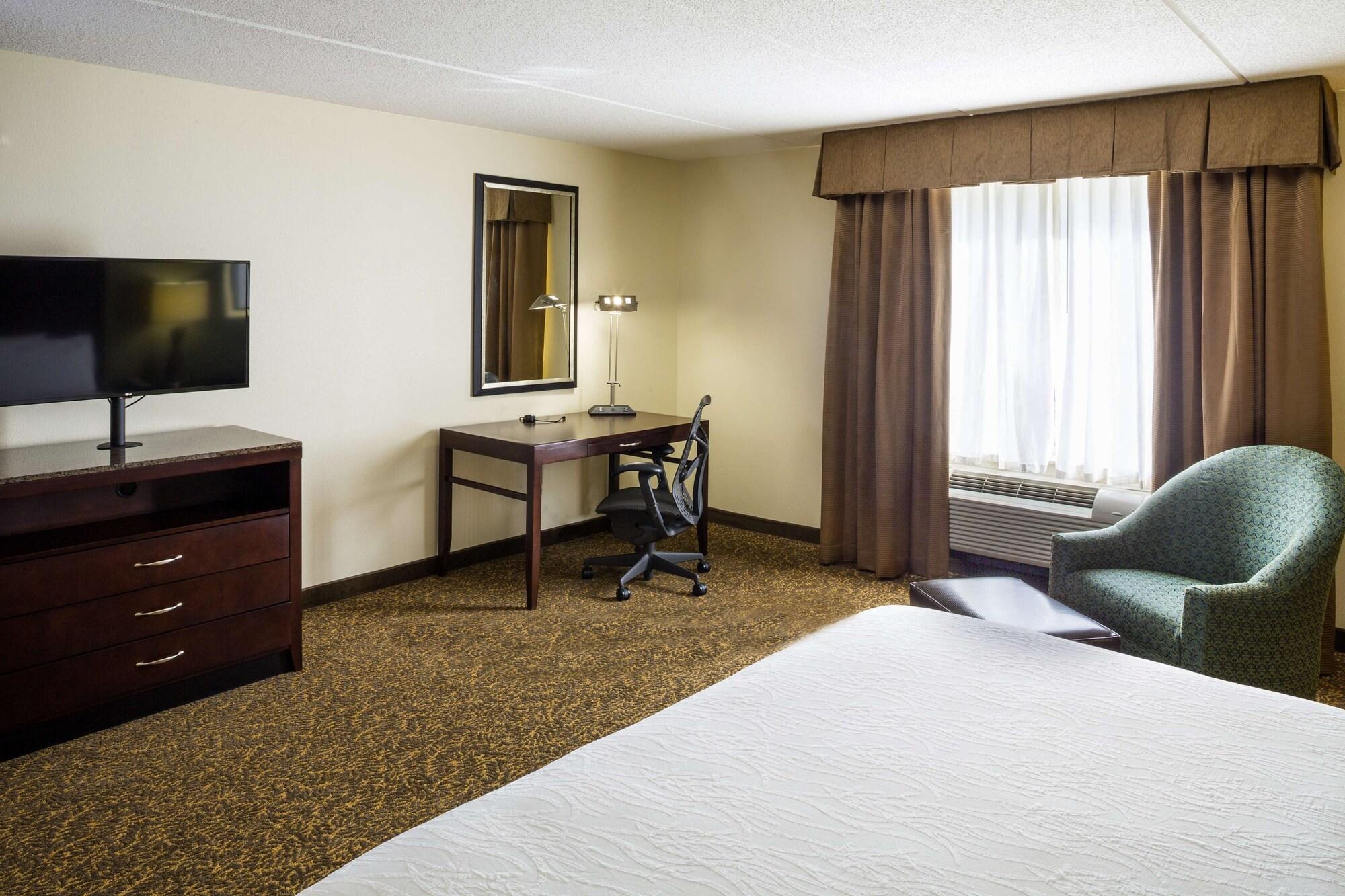 Hilton Garden Inn Hampton Coliseum Central Eksteriør billede