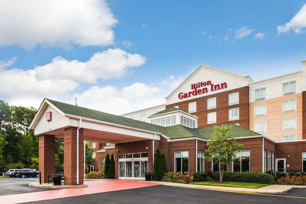 Hilton Garden Inn Hampton Coliseum Central Eksteriør billede