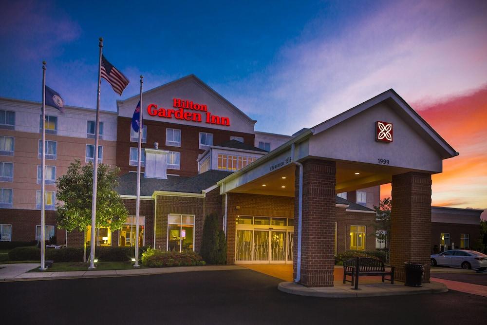 Hilton Garden Inn Hampton Coliseum Central Eksteriør billede