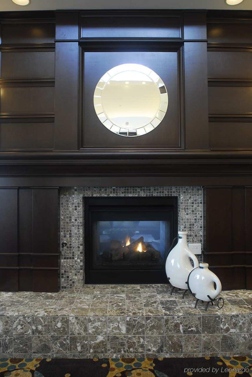 Hilton Garden Inn Hampton Coliseum Central Interiør billede