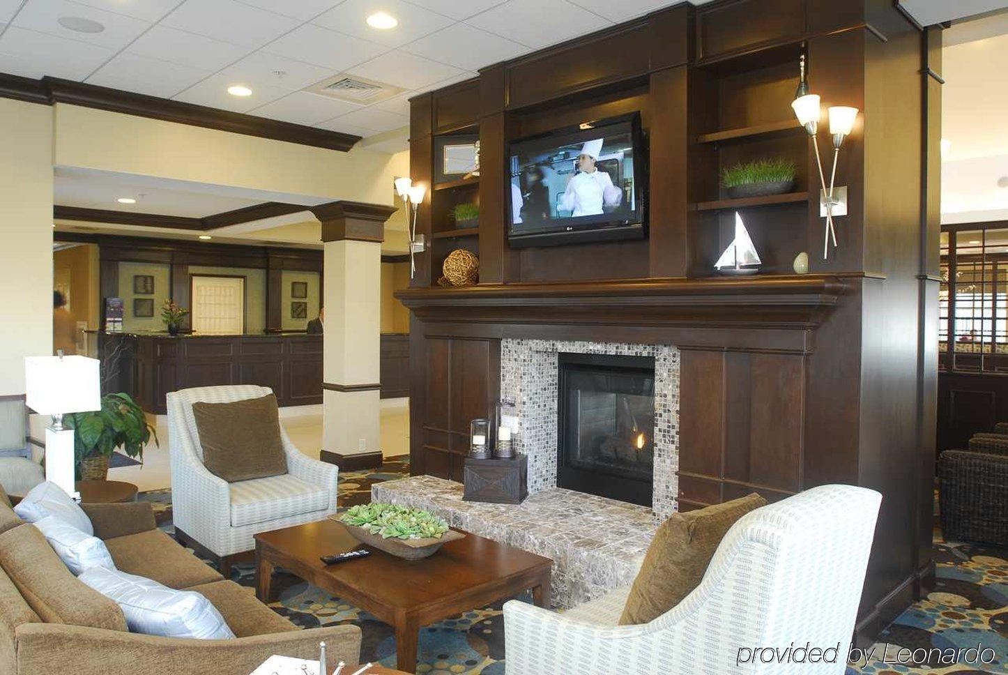 Hilton Garden Inn Hampton Coliseum Central Eksteriør billede