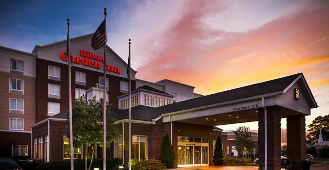 Hilton Garden Inn Hampton Coliseum Central Eksteriør billede